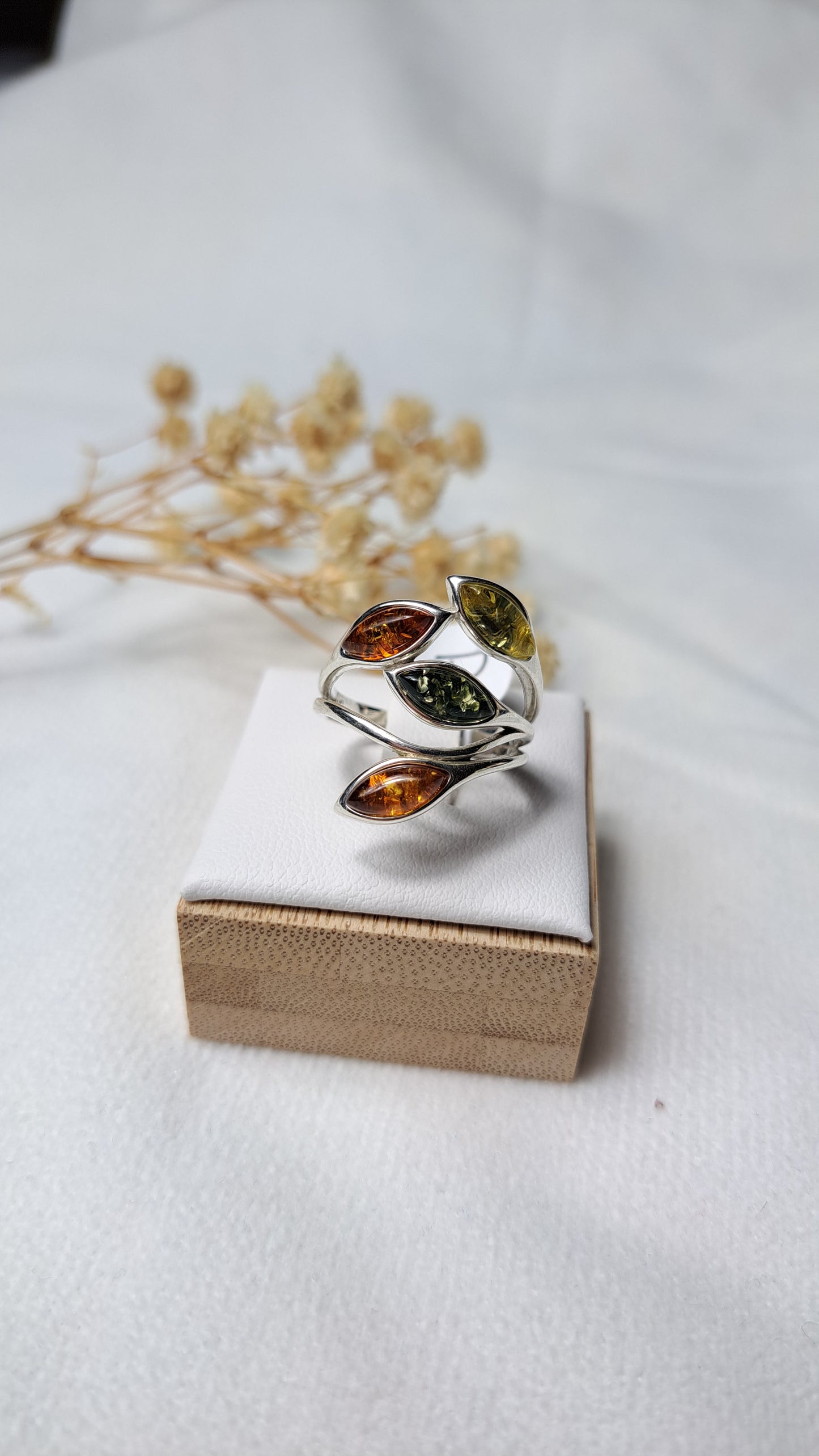 Mixed Amber leaves sterling silver ring