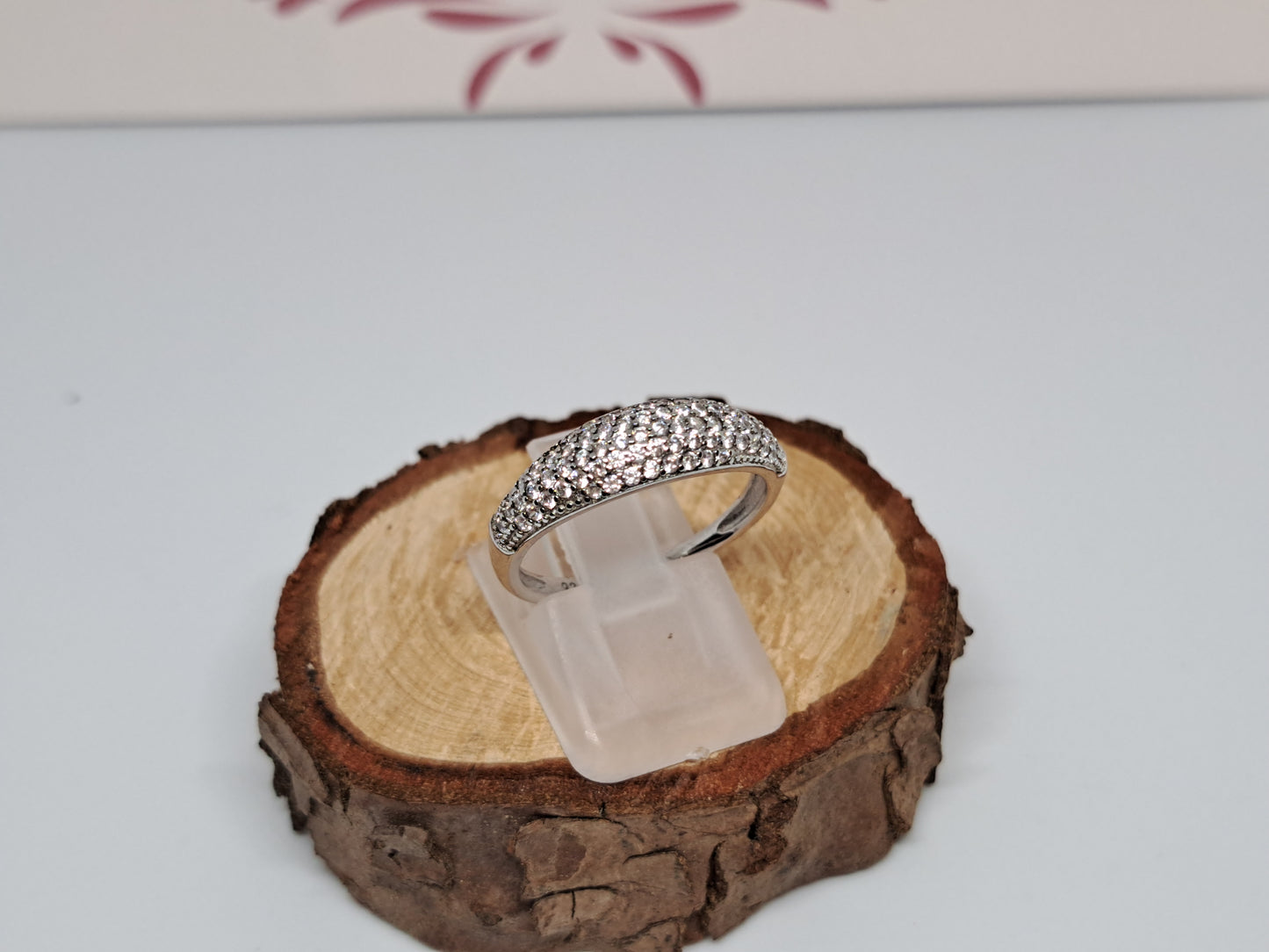 Silver clear ring