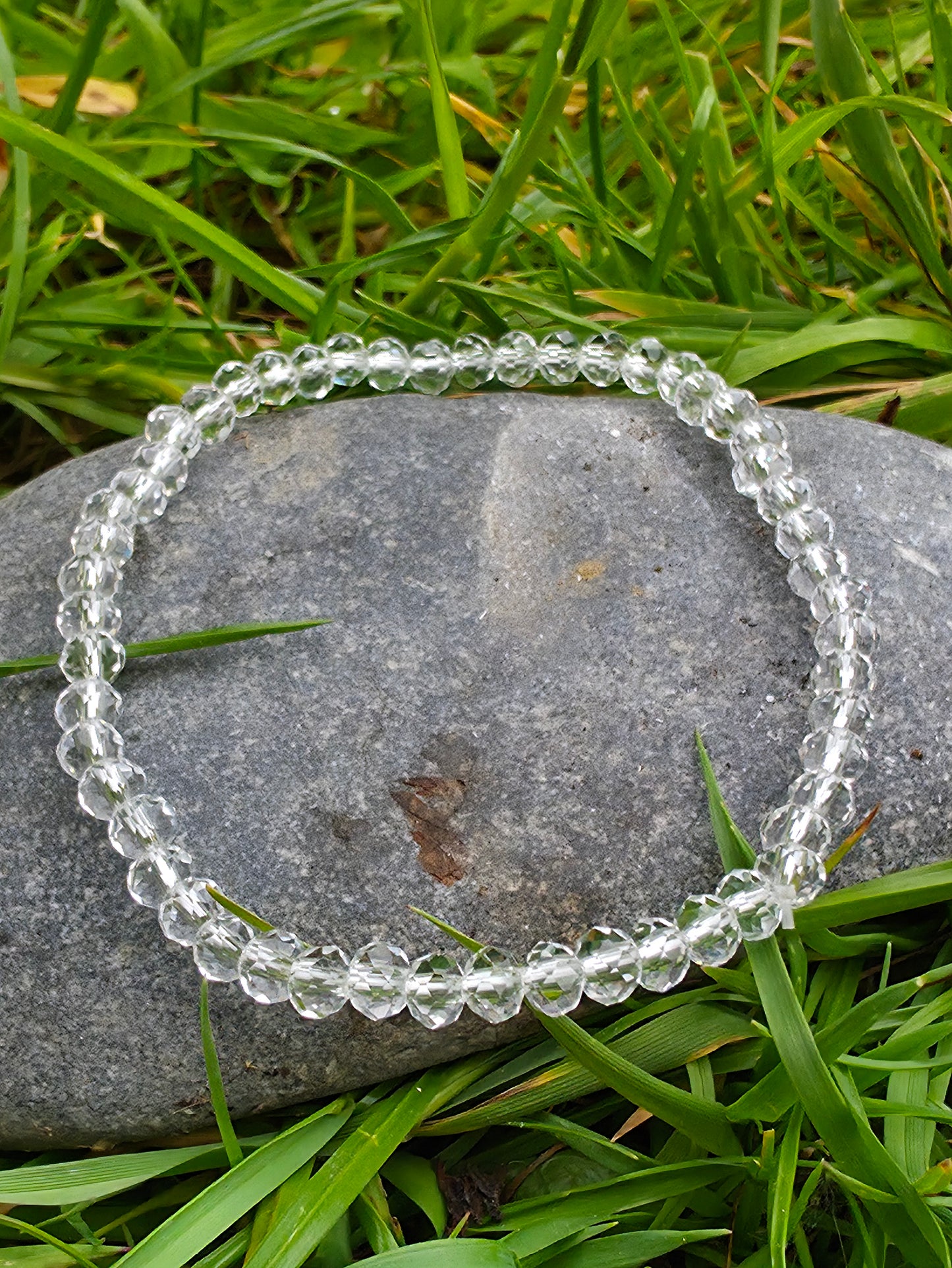 Clear crystals bracelet