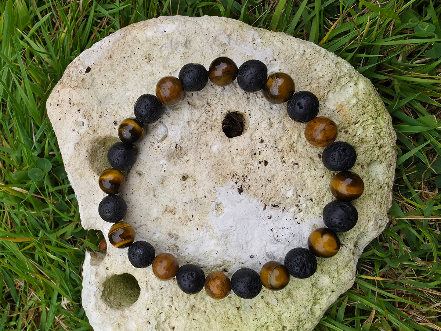 Tiger eye and lava stone