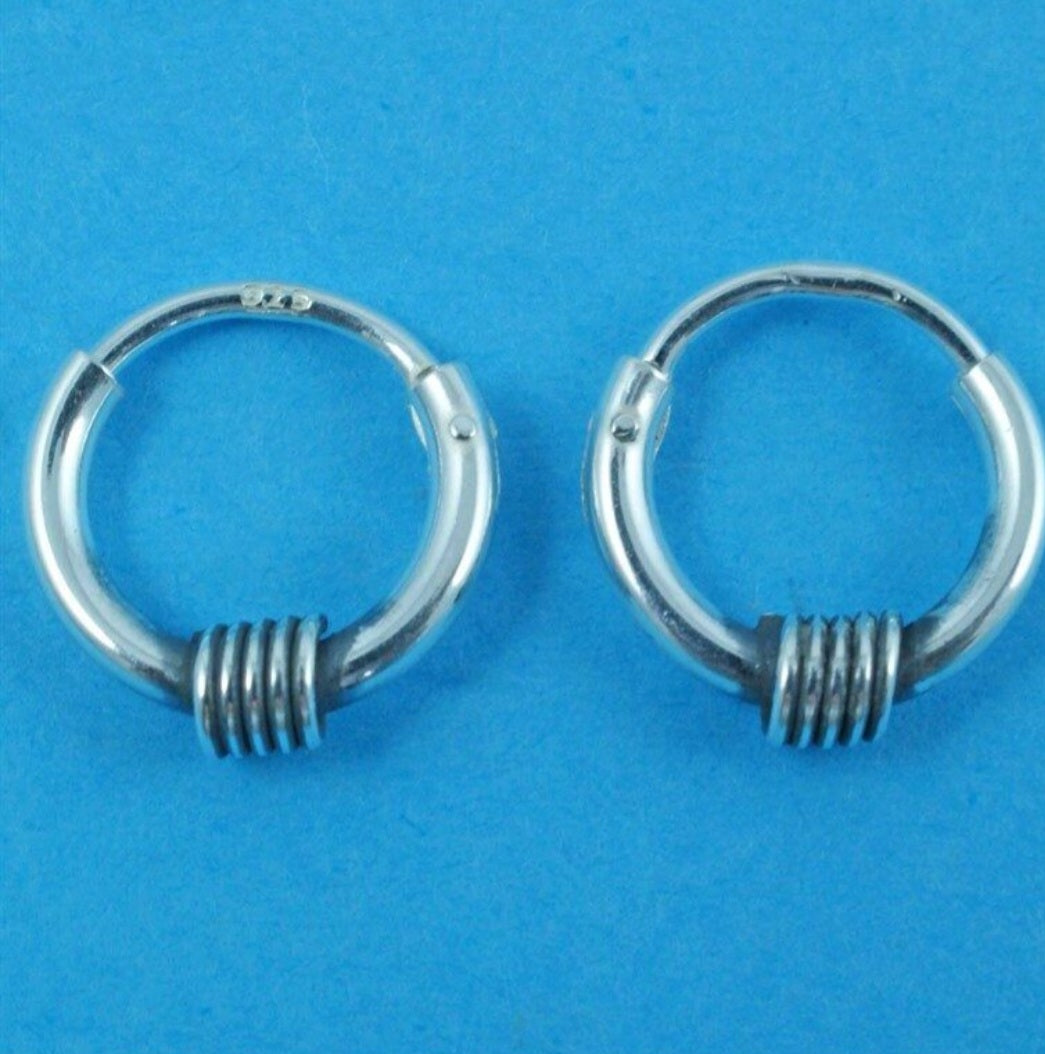 Oxidised sterling Silver hoop earrting