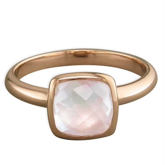 Rose gold-plated with cushion rose quartz