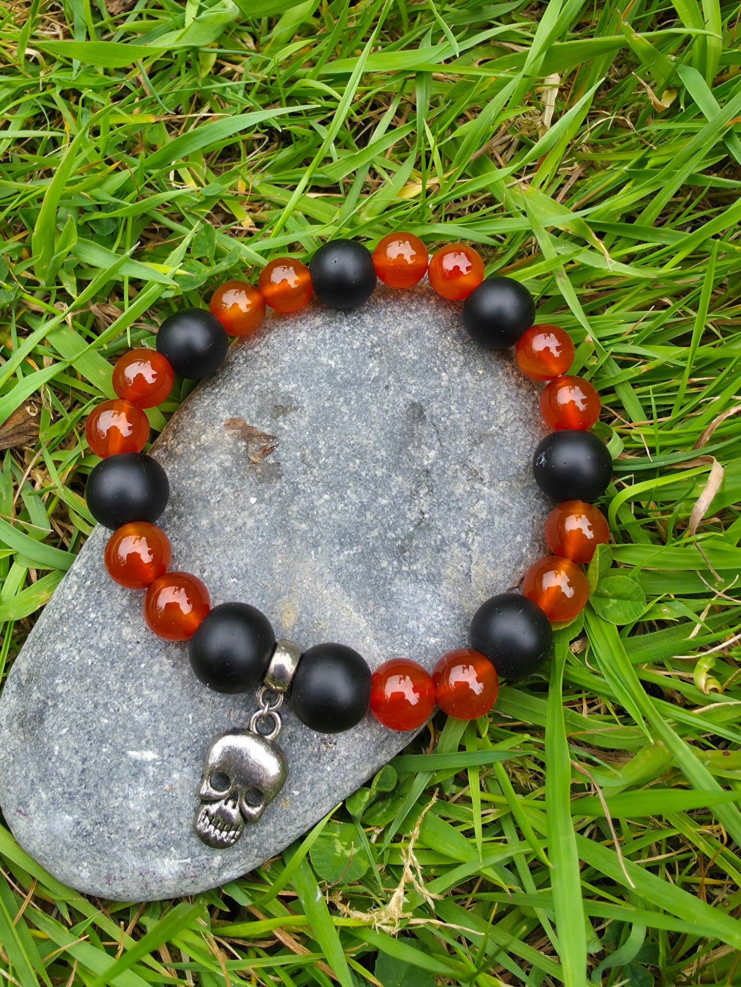 Carnelian and black agate