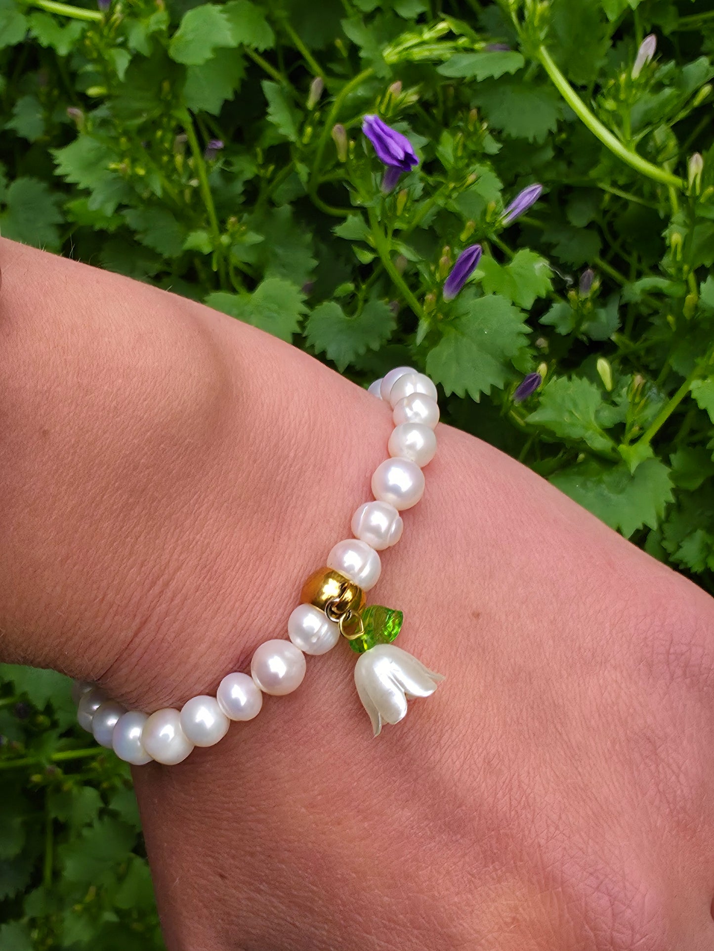 Pearl bracelet