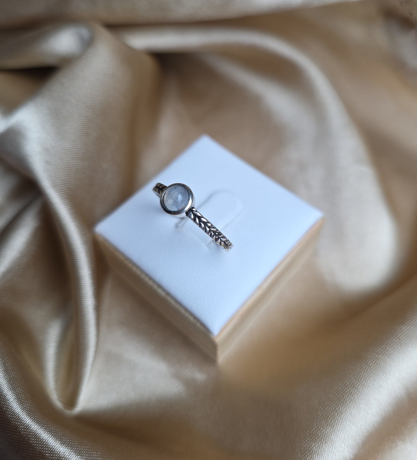 Moon stone sterling silver ring