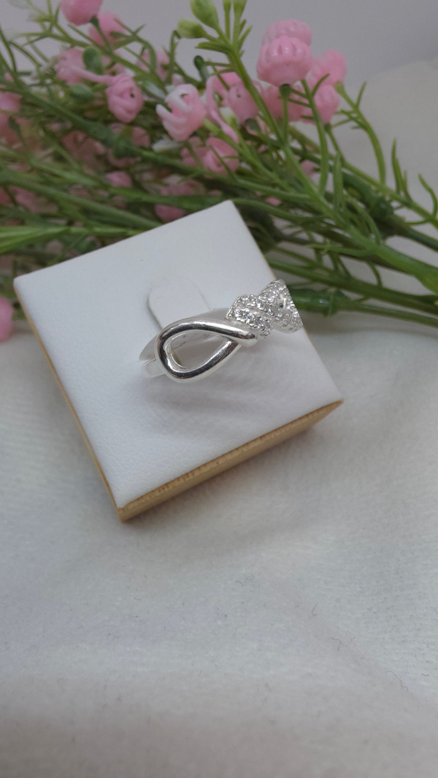Ribbon sterling silver ring