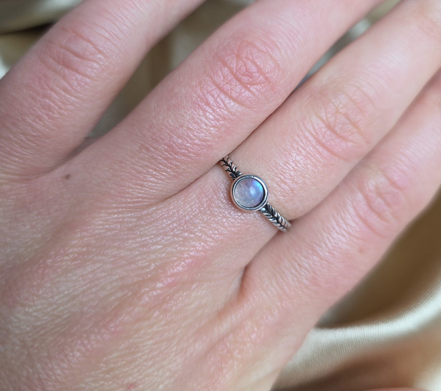 Moon stone sterling silver ring