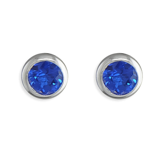 Rubover cubic zirconia stud