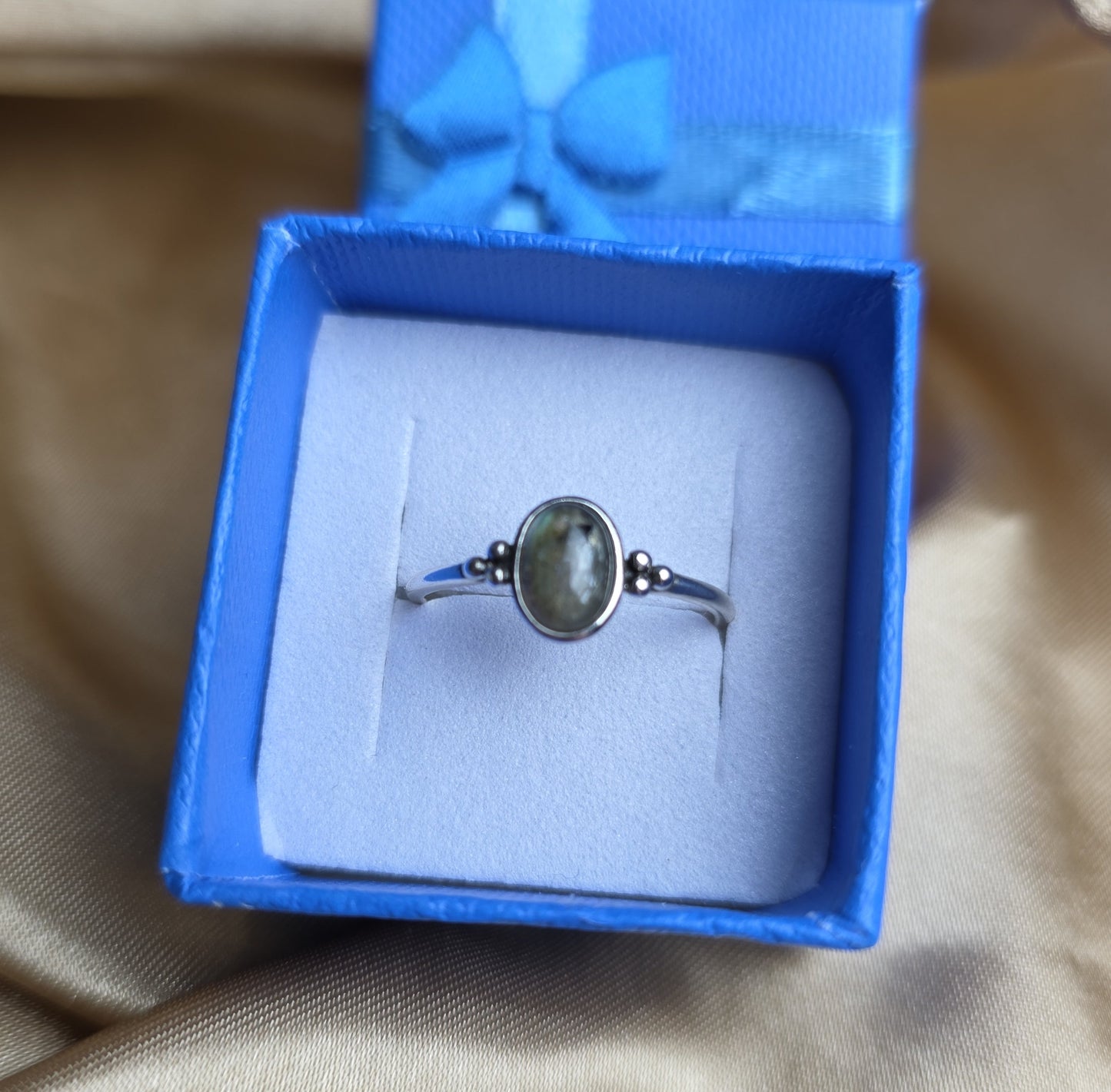 Labradorite sterling silver ring
